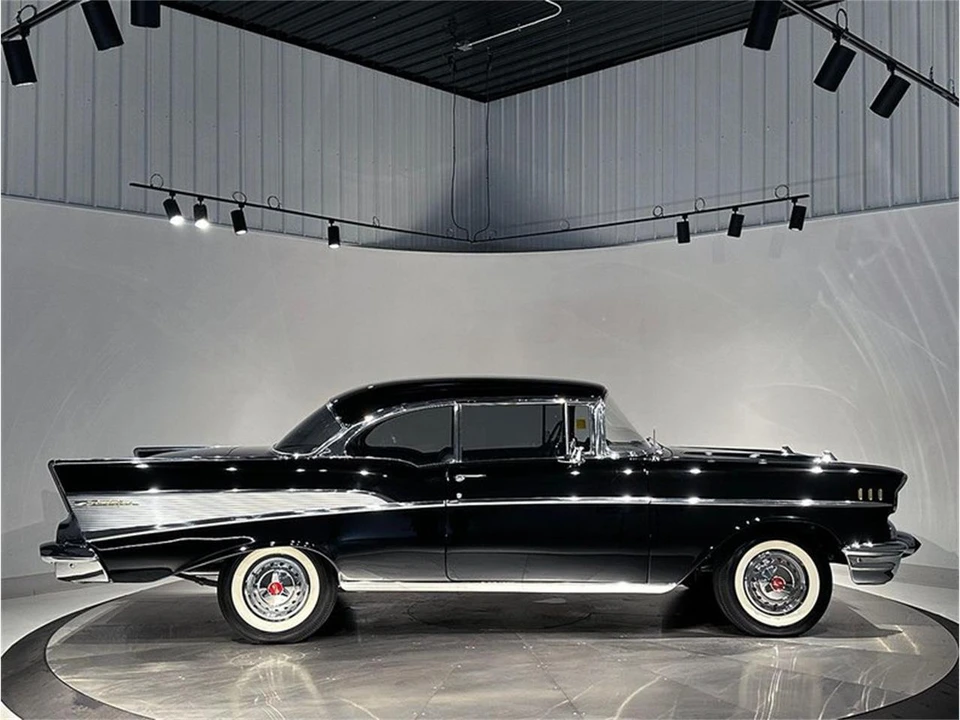 1957 Chevrolet Tri-Five Bel Air 2-Door Hardtop & Coupe - Image 5 of 31