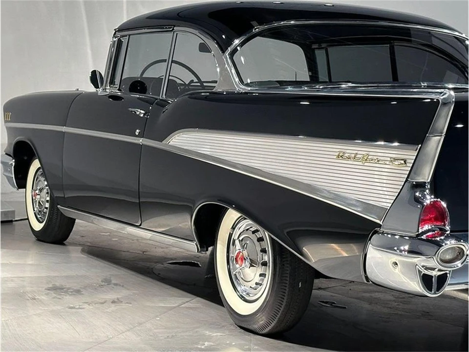 1957 Chevrolet Tri-Five Bel Air 2-Door Hardtop & Coupe - Image 29 of 31