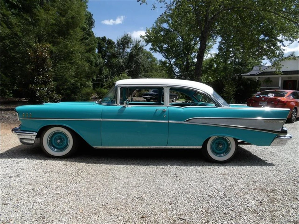 1957 Chevrolet Tri-Five Bel Air 2-Door Hardtop & Coupe - Image 5 of 31