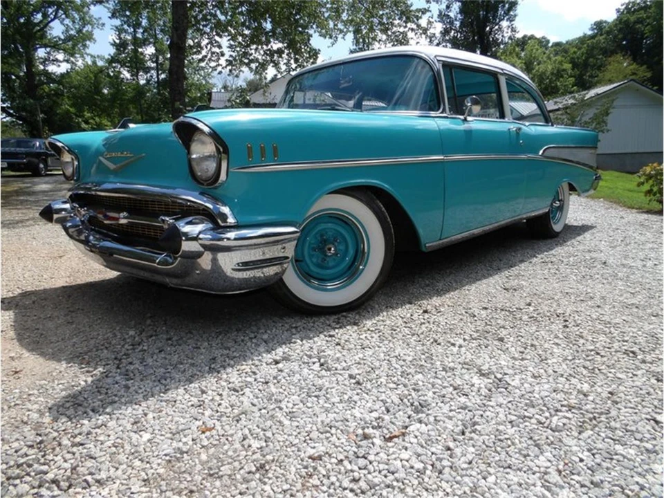 1957 Chevrolet Tri-Five Bel Air 2-Door Hardtop & Coupe - Image 15 of 31