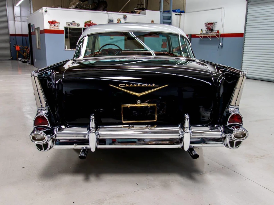 1957 Chevrolet Tri-Five Bel Air 2-Door Hardtop & Coupe - Image 7 of 31