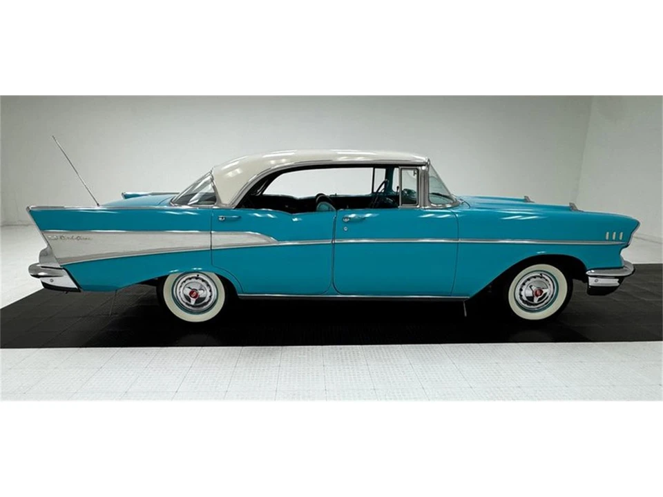 1957 Chevrolet Tri-Five Bel Air 2-Door Hardtop & Coupe - Image 6 of 31