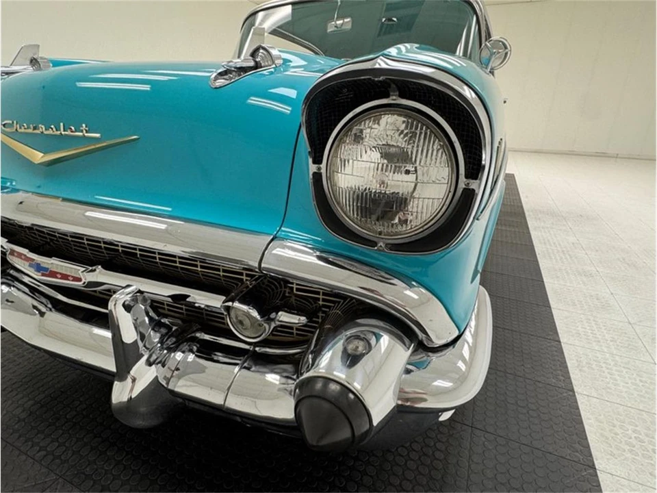 1957 Chevrolet Tri-Five Bel Air 2-Door Hardtop & Coupe - Image 12 of 31