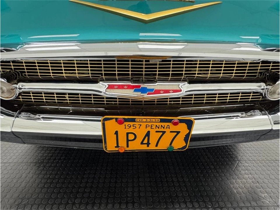 1957 Chevrolet Tri-Five Bel Air 2-Door Hardtop & Coupe - Image 12 of 31