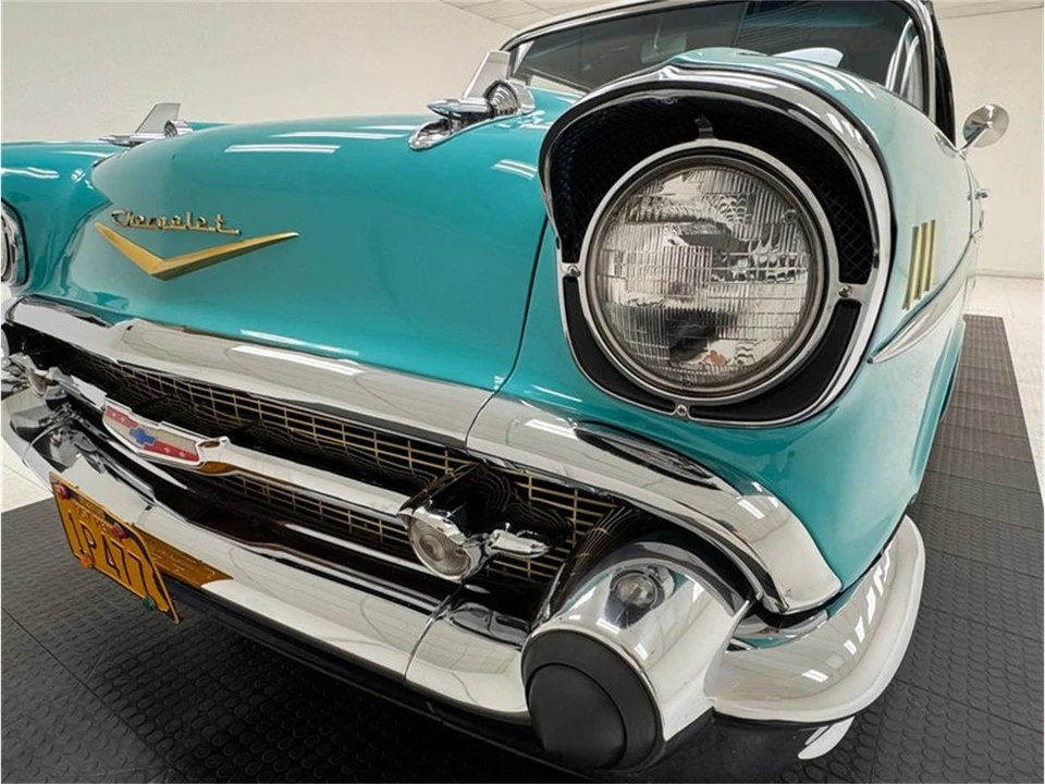 1957 Chevrolet Tri-Five Bel Air 2-Door Hardtop & Coupe - Image 15 of 31