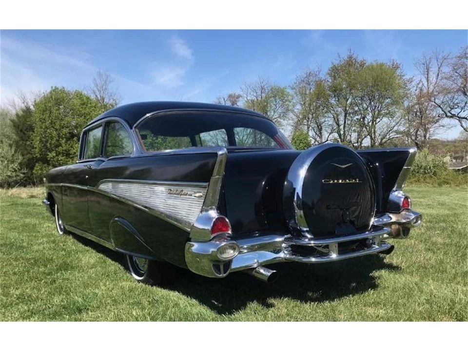 1957 Chevrolet Tri-Five Bel Air 2-Door Hardtop & Coupe - Image 19 of 31