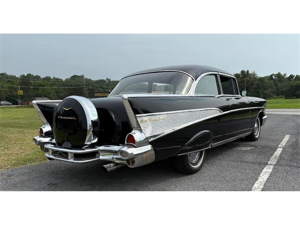 1957 Chevrolet Tri-Five Bel Air 2-Door Hardtop & Coupe - Image 7 of 31