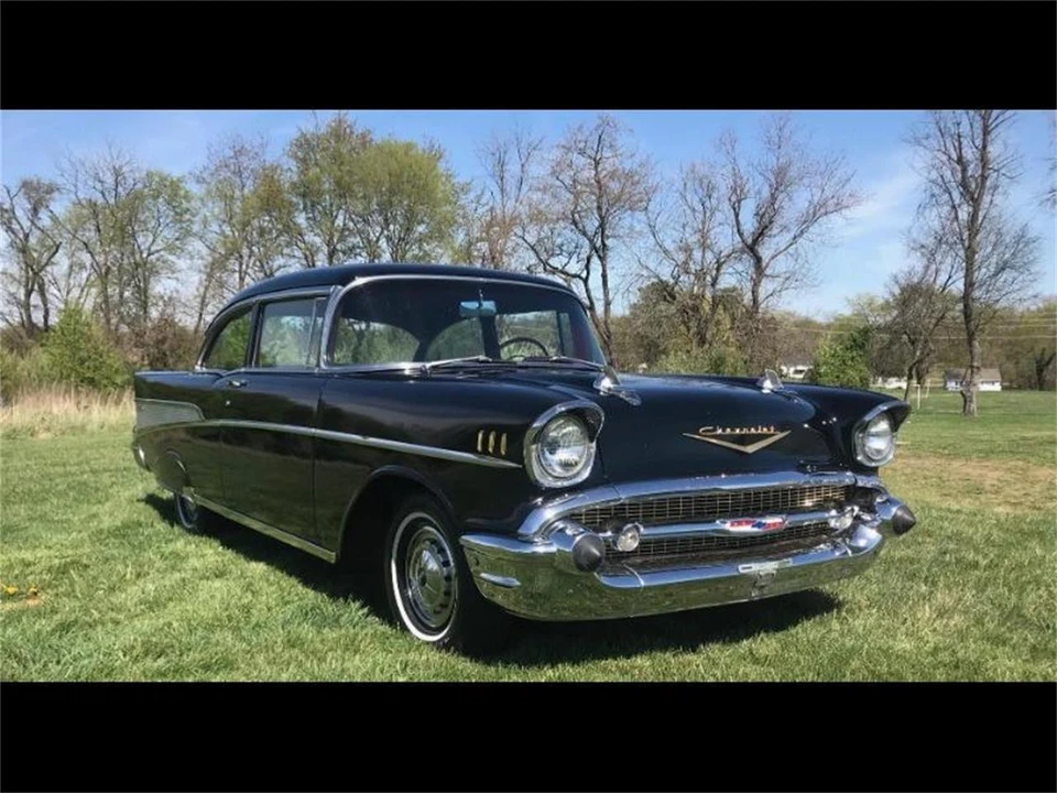 1957 Chevrolet Tri-Five Bel Air 2-Door Hardtop & Coupe - Image 13 of 31