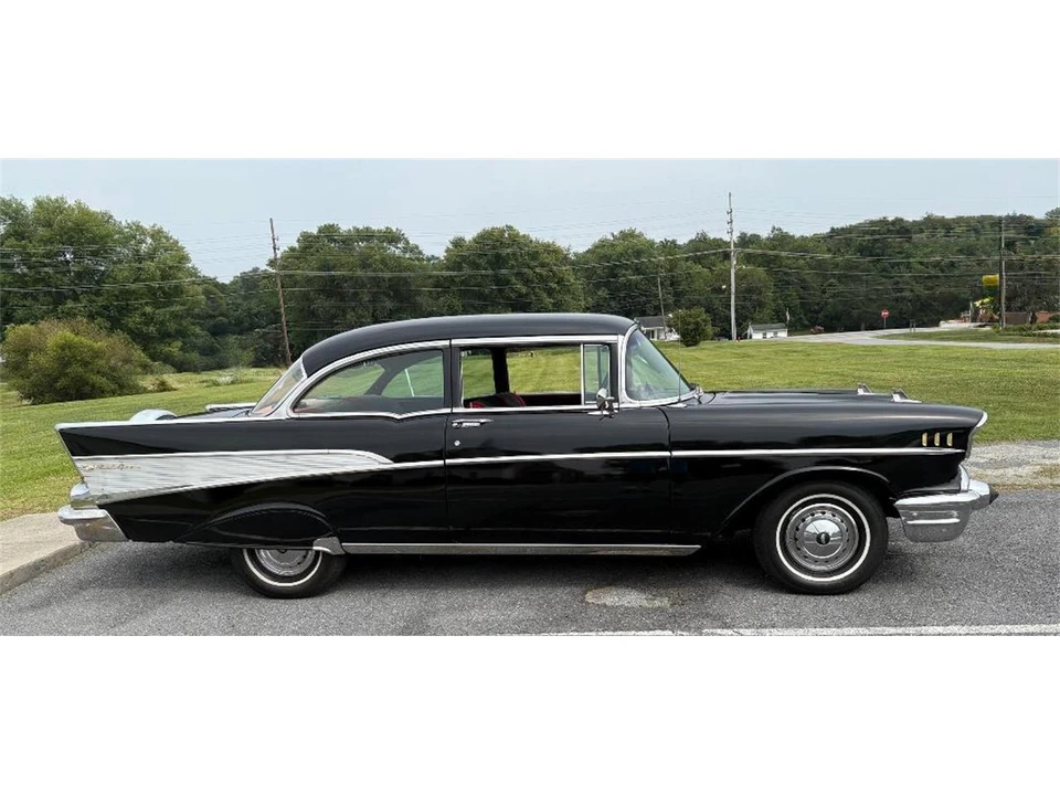 1957 Chevrolet Tri-Five Bel Air 2-Door Hardtop & Coupe - Image 8 of 31