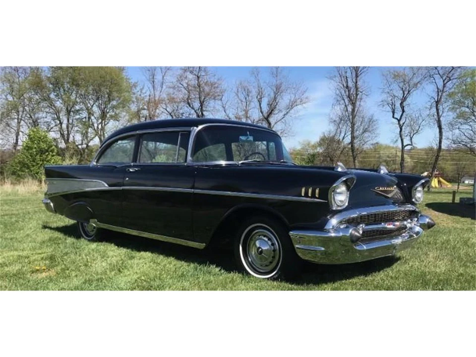 1957 Chevrolet Tri-Five Bel Air 2-Door Hardtop & Coupe - Image 18 of 31