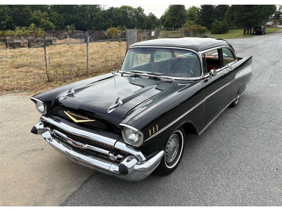 1957 Chevrolet Tri-Five Bel Air 2-Door Hardtop & Coupe - Image 12 of 31