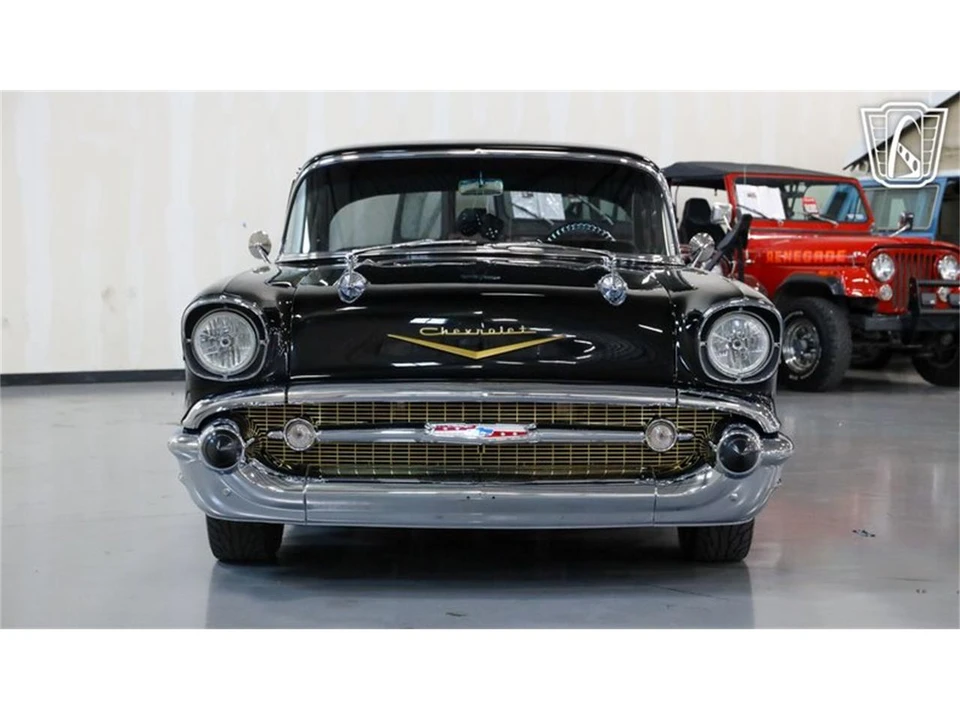 1957 Chevrolet Tri-Five Bel Air 2-Door Hardtop & Coupe - Image 4 of 31