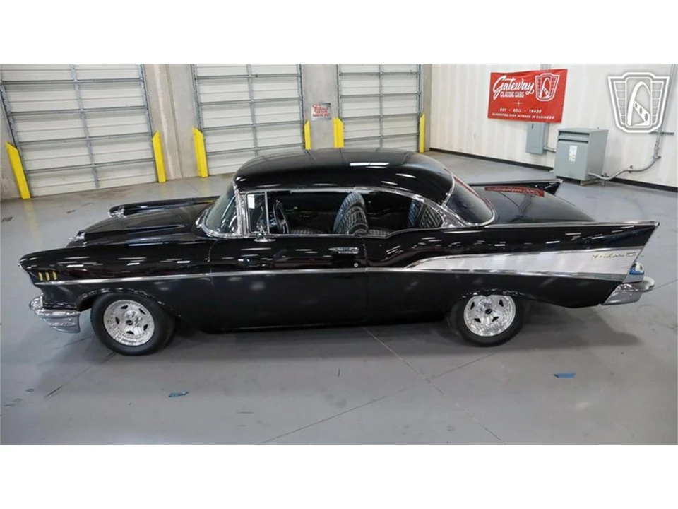 1957 Chevrolet Tri-Five Bel Air 2-Door Hardtop & Coupe - Image 30 of 31
