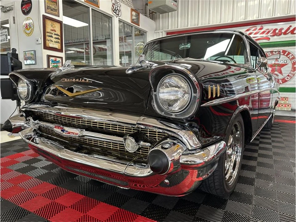 1957 Chevrolet Tri-Five Bel Air 2-Door Hardtop & Coupe - Image 7 of 31