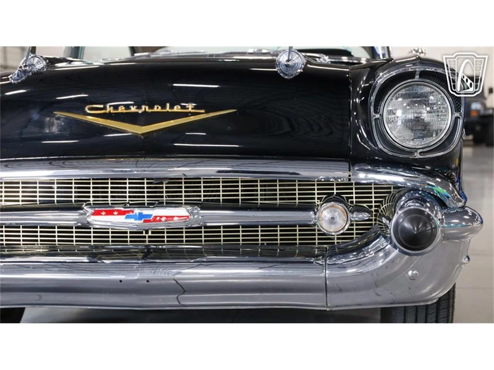 1957 Chevrolet Tri-Five Bel Air 2-Door Hardtop & Coupe - Image 9 of 31