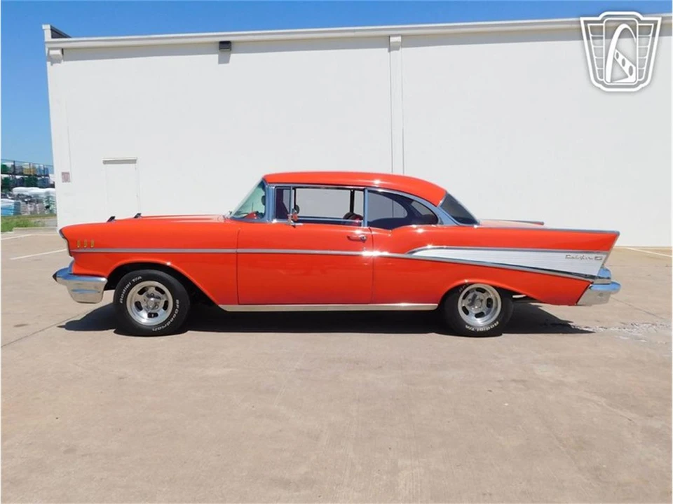 1957 Chevrolet Tri-Five Bel Air 2-Door Hardtop & Coupe - Image 3 of 31