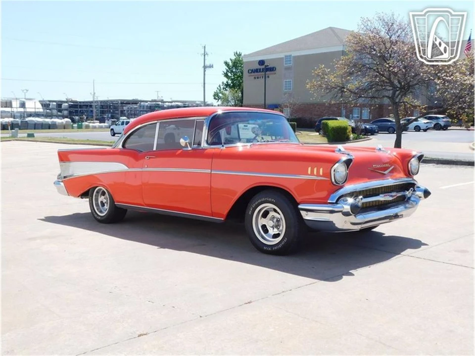 1957 Chevrolet Tri-Five Bel Air 2-Door Hardtop & Coupe - Image 2 of 31