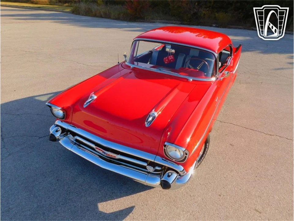 1957 Chevrolet Tri-Five Bel Air 2-Door Hardtop & Coupe - Image 5 of 31