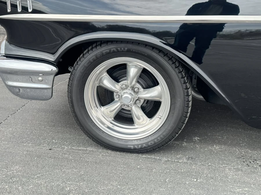 1957 Chevrolet Bel Air - Image 4 of 15