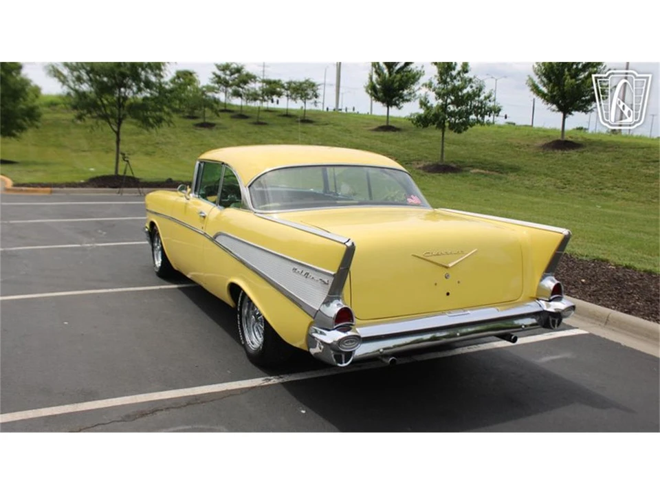 1957 Chevrolet Bel Air - Image 30 of 31