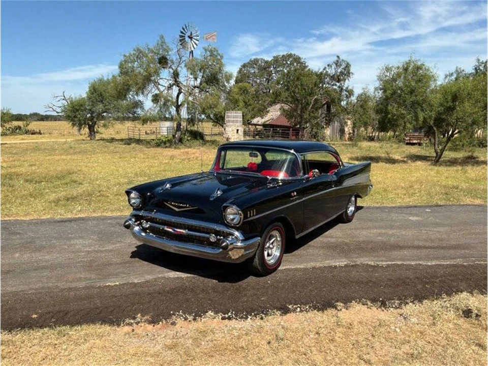 1957 Chevrolet Tri-Five Bel Air 2-Door Hardtop & Coupe - Image 11 of 31