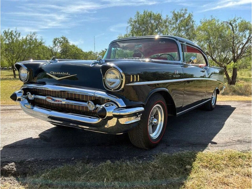 1957 Chevrolet Tri-Five Bel Air 2-Door Hardtop & Coupe - Image 13 of 31