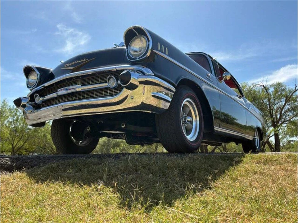 1957 Chevrolet Tri-Five Bel Air 2-Door Hardtop & Coupe - Image 14 of 31