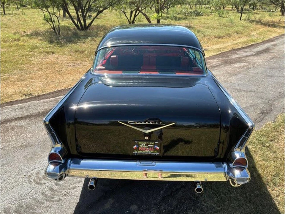 1957 Chevrolet Tri-Five Bel Air 2-Door Hardtop & Coupe - Image 5 of 31