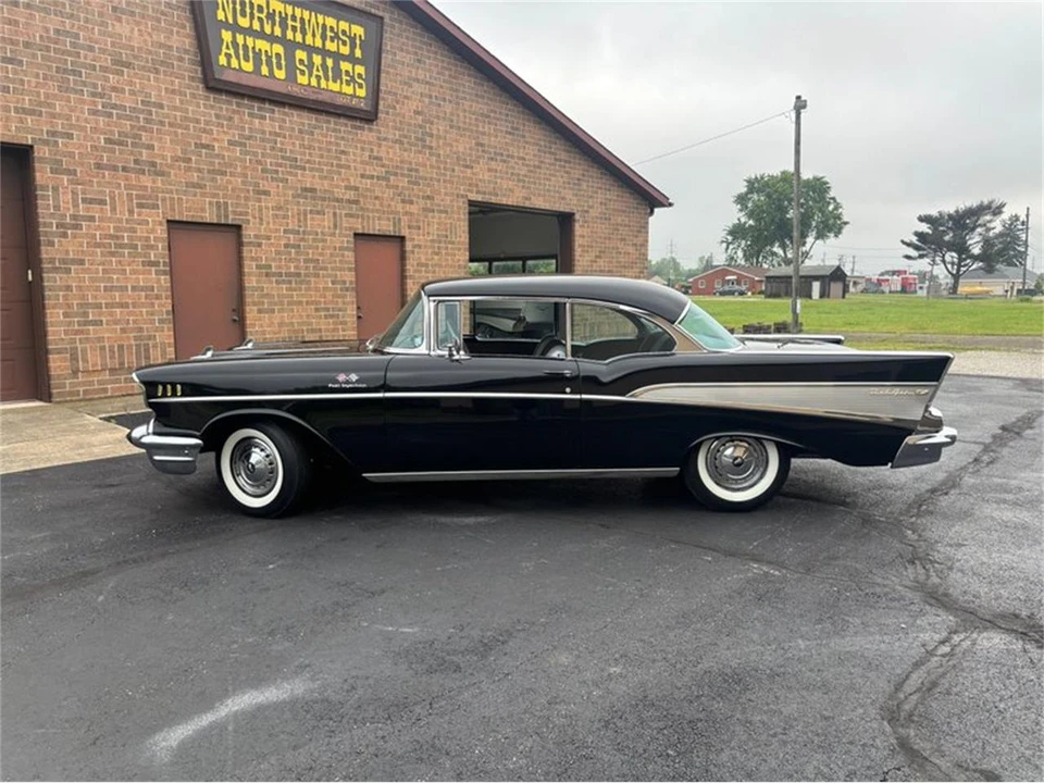 1957 Chevrolet Tri-Five Bel Air 2-Door Hardtop & Coupe - Image 6 of 31
