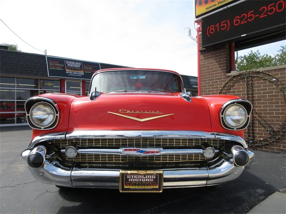 1957 Chevrolet Tri-Five Bel Air 2-Door Hardtop & Coupe - Image 2 of 31