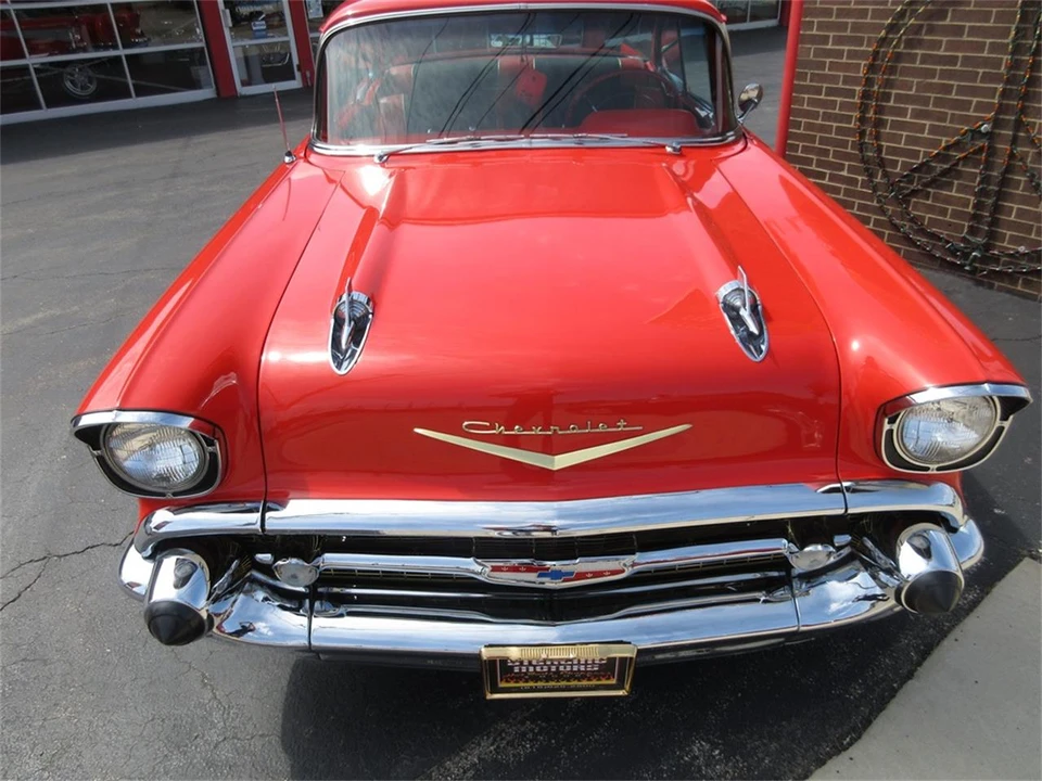 1957 Chevrolet Tri-Five Bel Air 2-Door Hardtop & Coupe - Image 4 of 31