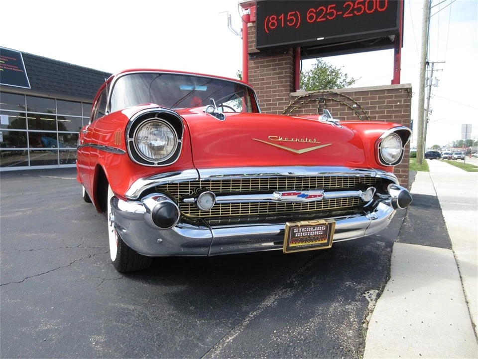 1957 Chevrolet Tri-Five Bel Air 2-Door Hardtop & Coupe - Image 5 of 31
