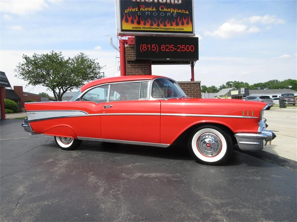 1957 Chevrolet Tri-Five Bel Air 2-Door Hardtop & Coupe - Image 7 of 31
