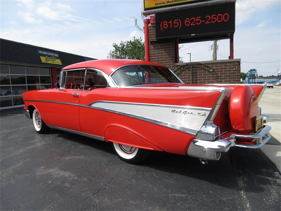 1957 Chevrolet Tri-Five Bel Air 2-Door Hardtop & Coupe - Image 19 of 31