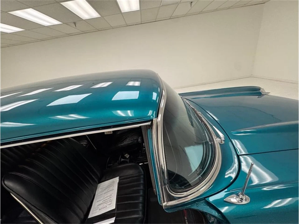 1957 Chevrolet Tri-Five Bel Air 2-Door Hardtop & Coupe - Image 27 of 31