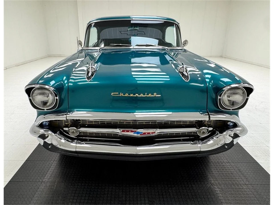 1957 Chevrolet Tri-Five Bel Air 2-Door Hardtop & Coupe - Image 8 of 31