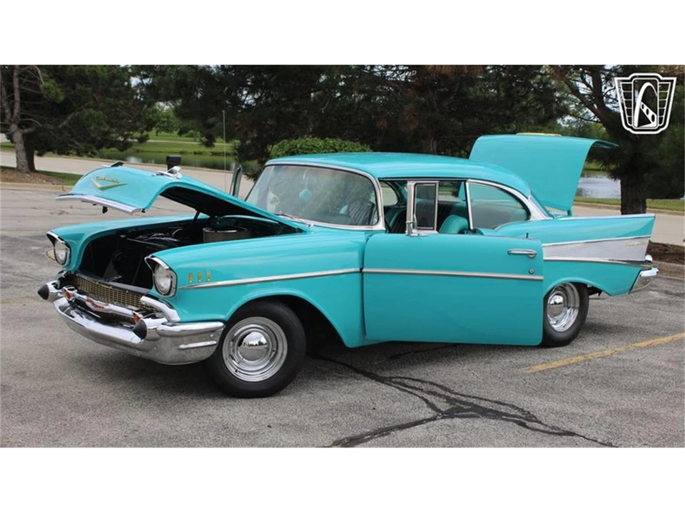 1957 Chevrolet Tri-Five Bel Air 2-Door Hardtop & Coupe - Image 7 of 31