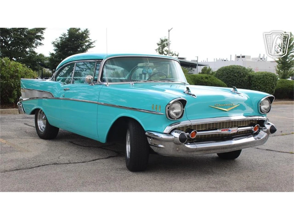 1957 Chevrolet Tri-Five Bel Air 2-Door Hardtop & Coupe - Image 2 of 31