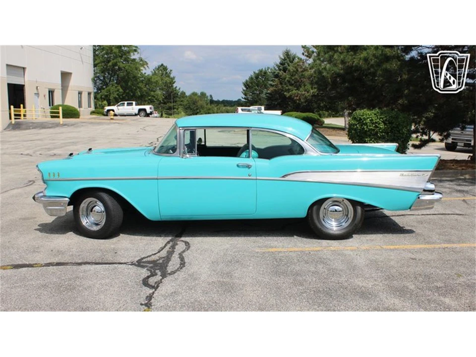 1957 Chevrolet Tri-Five Bel Air 2-Door Hardtop & Coupe - Image 23 of 31