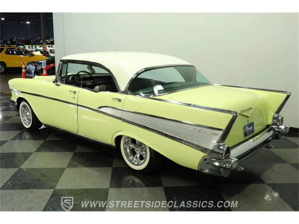 1957 Chevrolet Tri-Five Bel Air 2-Door Hardtop & Coupe - Image 7 of 31