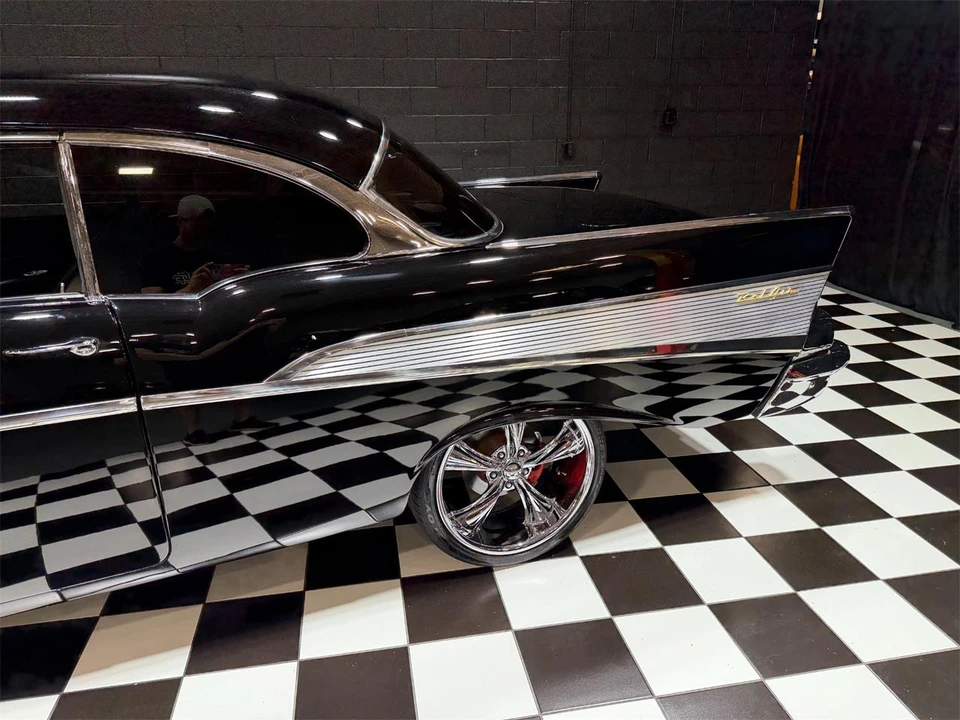 1957 Chevrolet Tri-Five Bel Air 2-Door Hardtop & Coupe - Image 25 of 31