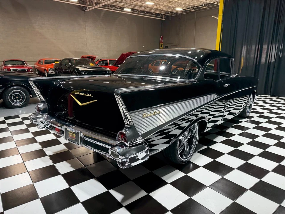 1957 Chevrolet Tri-Five Bel Air 2-Door Hardtop & Coupe - Image 17 of 31