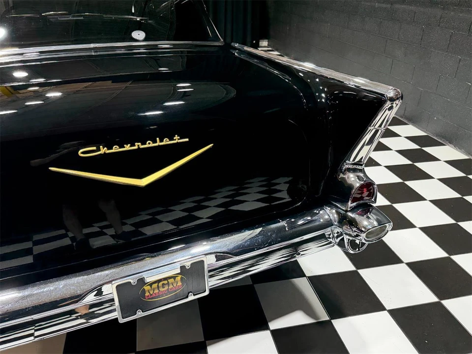 1957 Chevrolet Tri-Five Bel Air 2-Door Hardtop & Coupe - Image 18 of 31