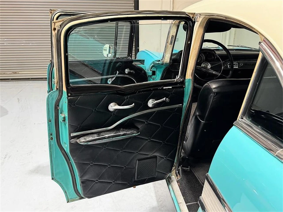 1957 Chevrolet Tri-Five Bel Air 2-Door Hardtop & Coupe - Image 15 of 31