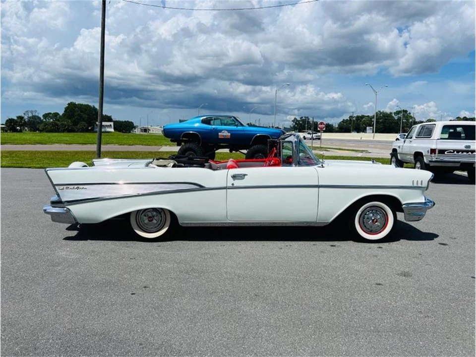 1957 Chevrolet Tri-Five Bel Air 2-Door Hardtop & Coupe - Image 7 of 31