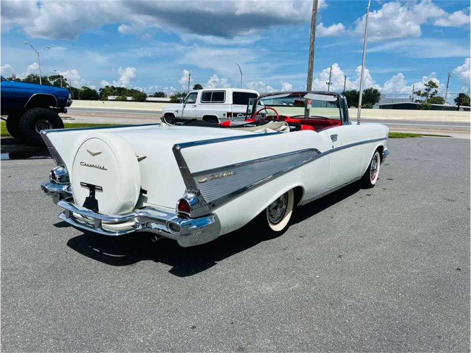1957 Chevrolet Tri-Five Bel Air 2-Door Hardtop & Coupe - Image 6 of 31