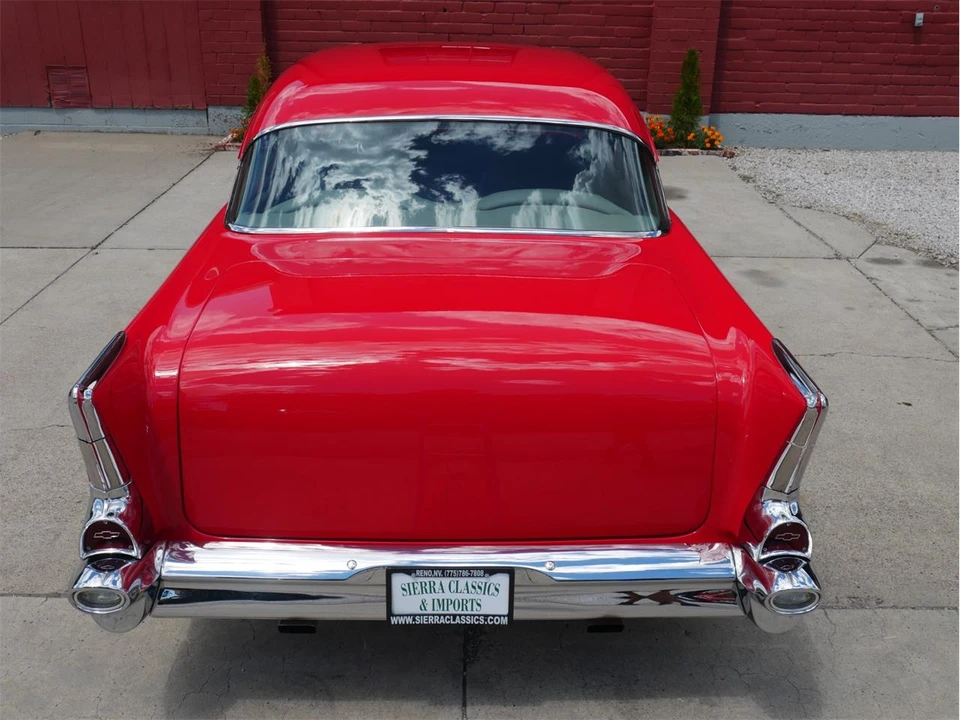 1957 Chevrolet Tri-Five Bel Air 2-Door Hardtop & Coupe - Image 8 of 31