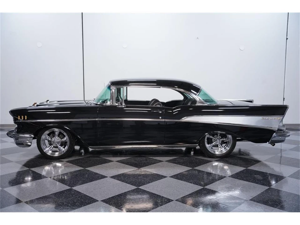 1957 Chevrolet Tri-Five Bel Air 2-Door Hardtop & Coupe - Image 2 of 31