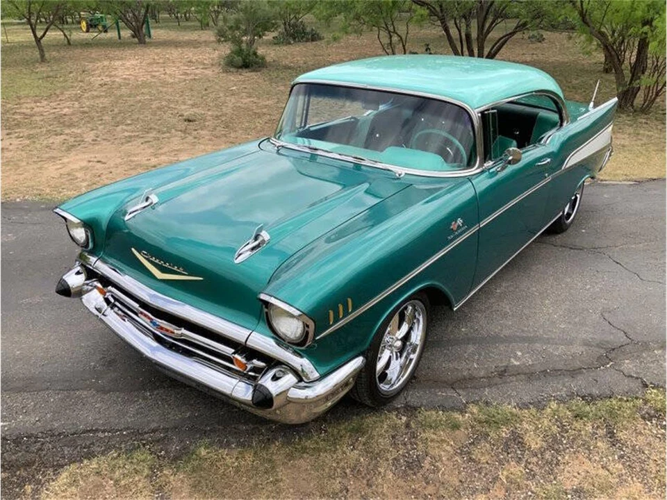 1957 Chevrolet Tri-Five Bel Air 2-Door Hardtop & Coupe - Image 12 of 31