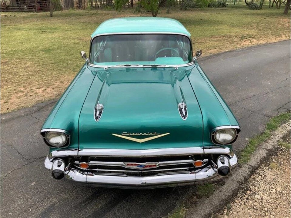 1957 Chevrolet Tri-Five Bel Air 2-Door Hardtop & Coupe - Image 9 of 31